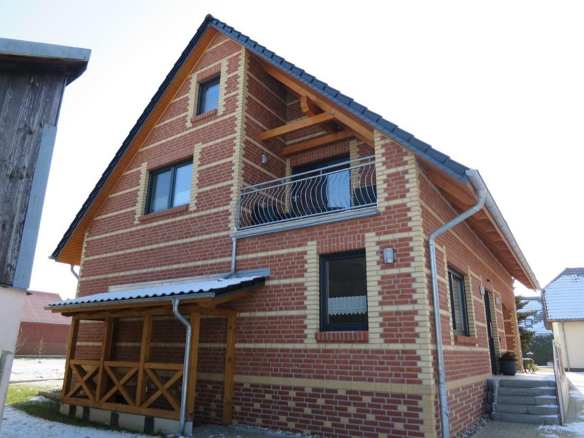 Haus Hanni Priepert Екстер'єр фото